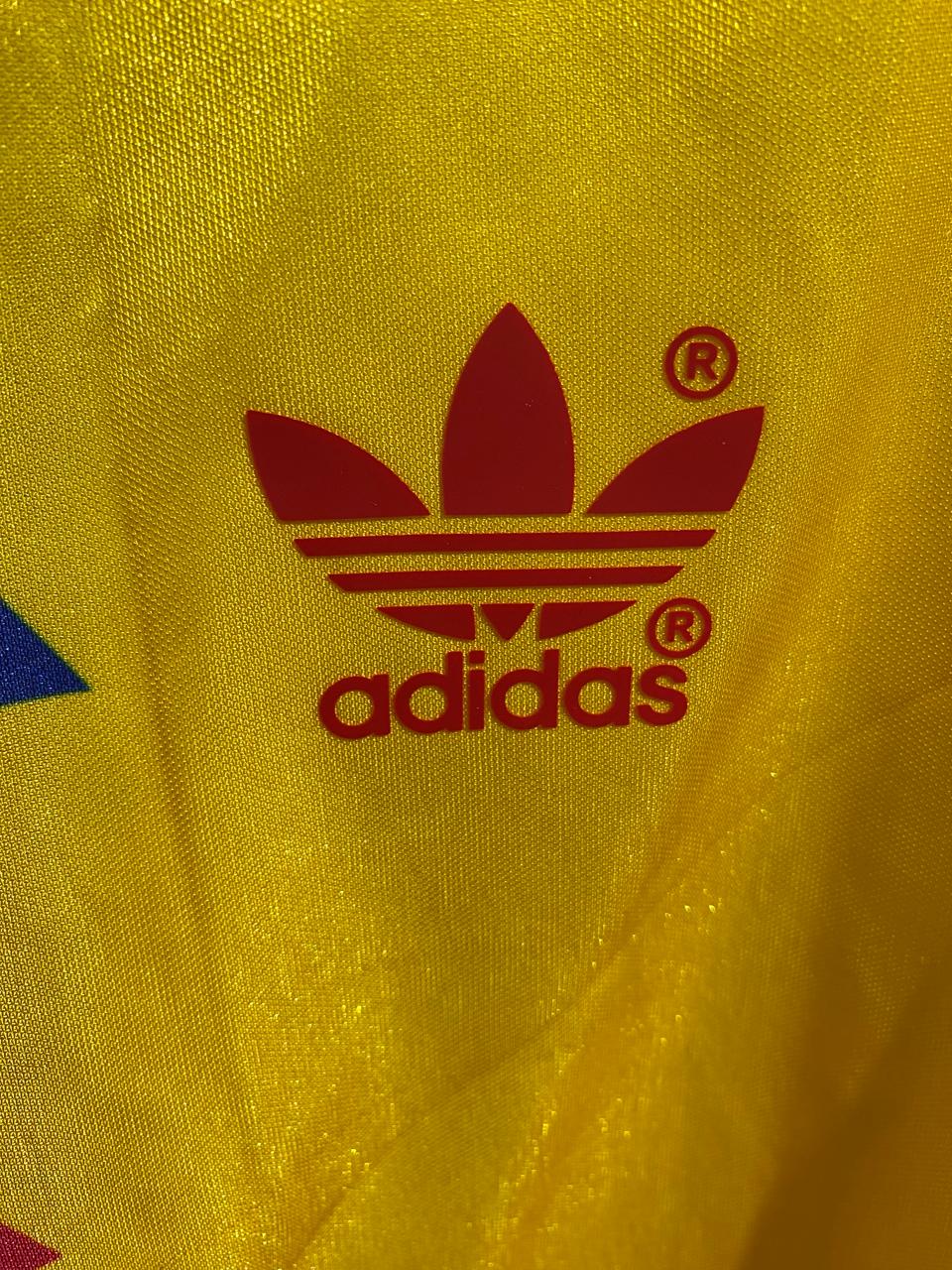 Camiseta Retro Colombia Valderrama Año 1990