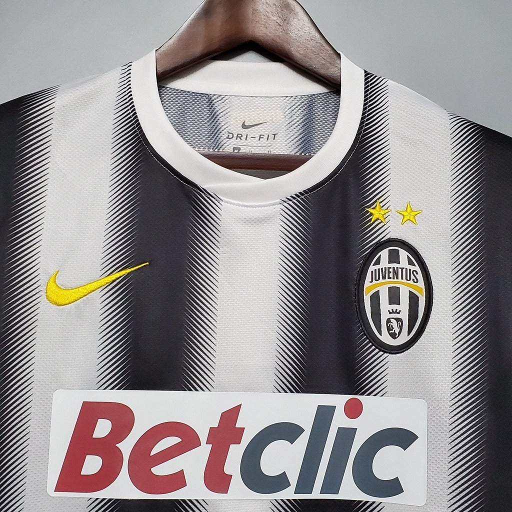 Camiseta Retro Juventus Arturo Vidal 2011/2012